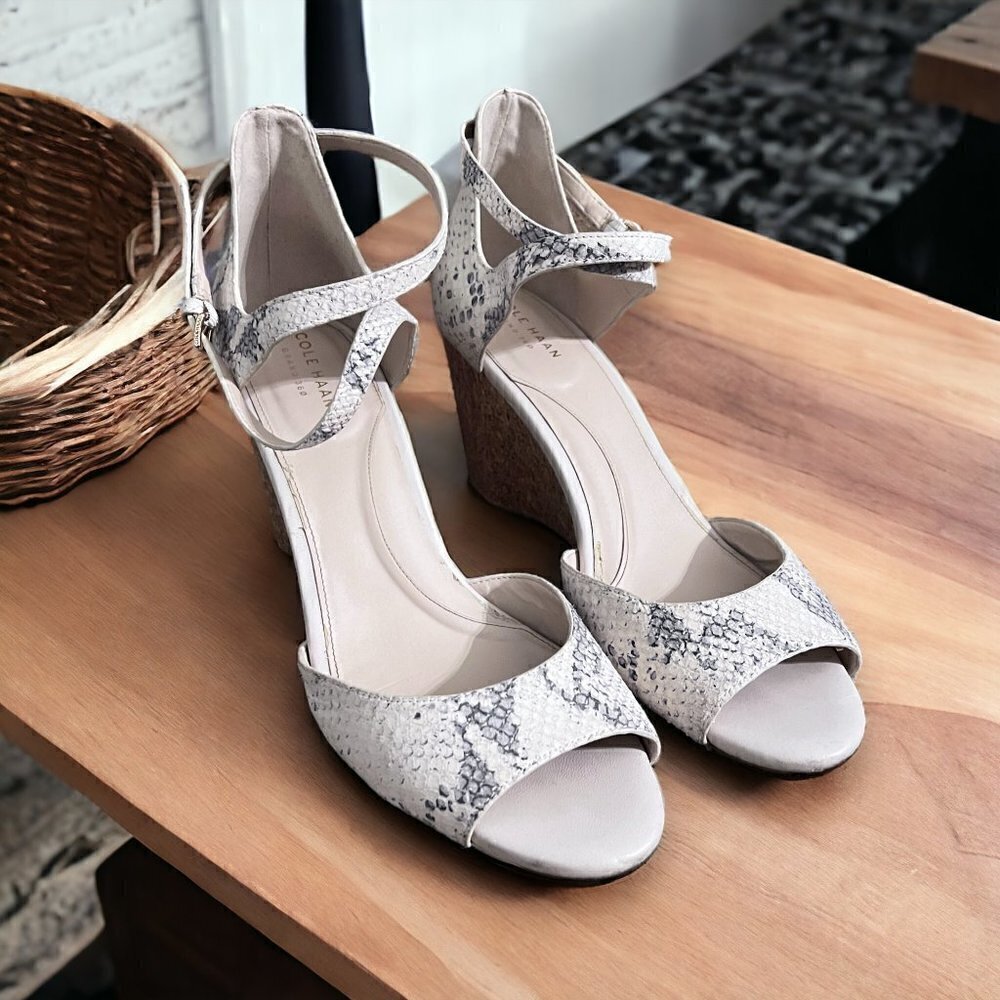 COLE HAAN Sadie Ankle Strap Leather Snake Print Wedge Spring Summer Sandals 10